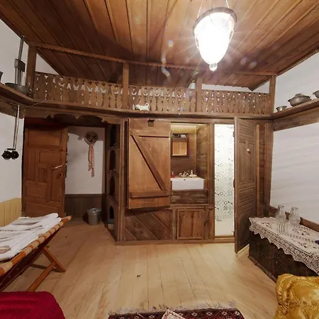 Oda ve Kahvaltı Yeniceri Ahmet Aga Konagi