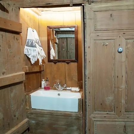 Oda ve Kahvaltı Yeniceri Ahmet Aga Konagi 3*