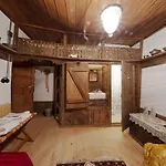 לינה וארוחת בוקר Yeniceri Ahmet Aga Konagi